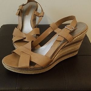 Size 8 Bandolino wedge